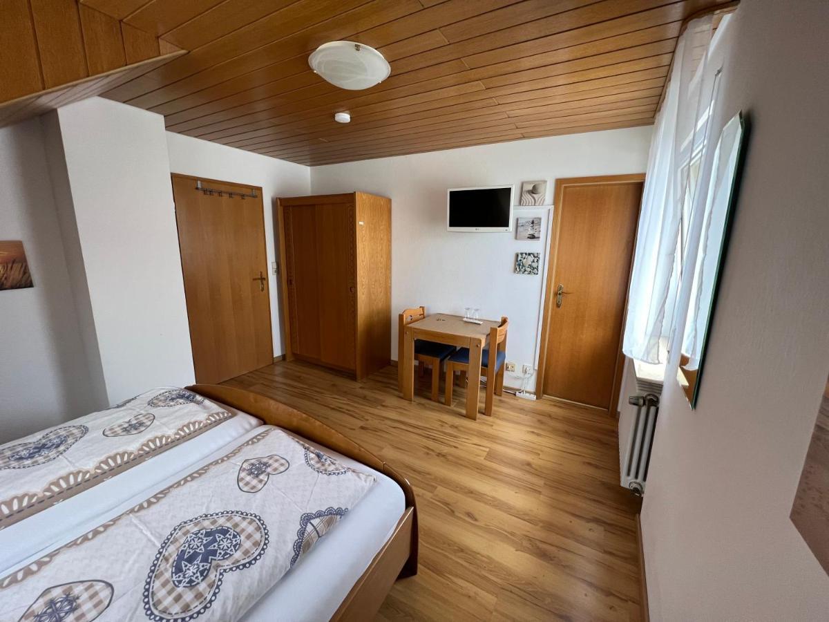 Pension Seliger Meersburg Exteriör bild